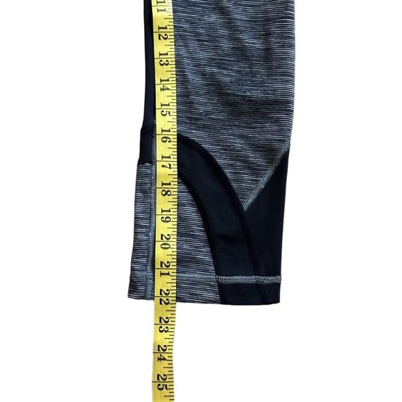 Lululemon Pants - Size 8 - Inspire Crop II Wee Are From Space - Black Slate - Picture 12 of 12